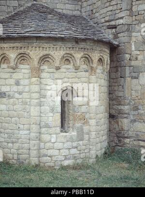 Exterieur - ABSIDIOLO DE LA IGLESIA DE SAN CLEMENTE DE TAULL - SIGLO XIV-ROMANICO KATALANISCHEN CON INFLUENCIAS LOMBARDAS. Lage: Iglesia de San Clemente, TAHULL/TAULL, MALLORCA, SPANIEN. Stockfoto