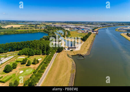 Luftaufnahme von Rhein in einem Bereich der Niederlande Stockfoto