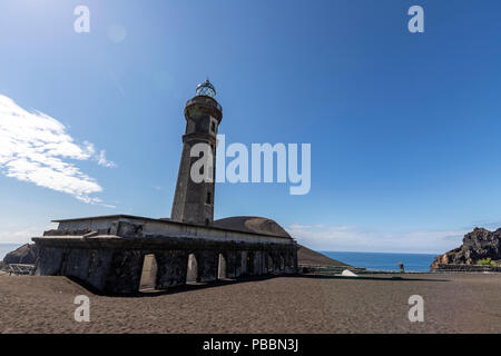 Leuchtturm und Visitors Center, Ponta Dos Capelinhos, Insel Faial, Azoren, Portugal Stockfoto