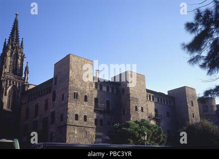 CASA DEL ARCEDIANO VISTA DESDE LA PLAZA NOVA. Lage: CASA DE L'ARDIACA. Stockfoto