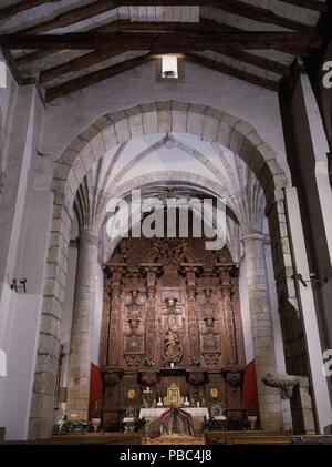 CAPILLA MAYOR Y RETABLO. Ort: KIRCHE DER UNBEFLECKTEN EMPFAENGNIS, Soto del Real, Madrid, Spanien. Stockfoto