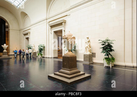 WASHINGTON, USA - Sep 24, 2015: das Innere der Nationalen Galerie der Kunst, ein National Art Museum in Washington D.C., National Mall, zwischen 3. und 9. Stockfoto