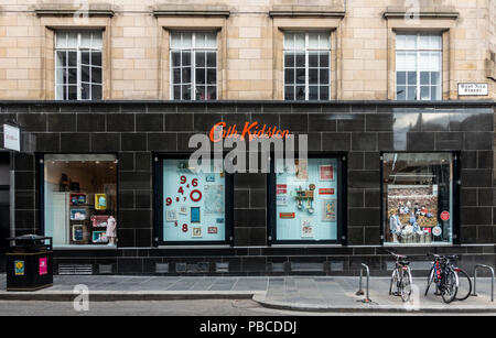 Fenster der Cath Kidston Mode, Accessoires und Haushaltswaren shop in West Nile Street, Glasgow. Modern Vintage homewares, Mode, Accessoires Stockfoto