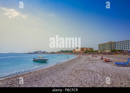 Scenic outdoor Blick vom berühmten Casino Beach in Rhodos, Griechenland Stockfoto