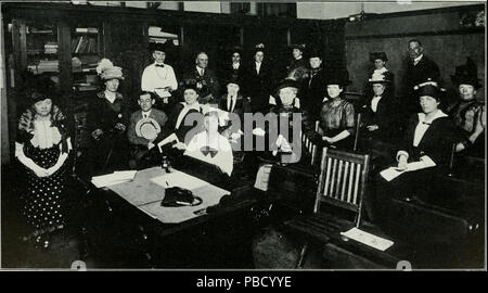 1253 Bericht des Ausschusses für Schule, Vorstand der Schätzung eine Kostenverteilung, New York City (1913) (14758960456) Stockfoto