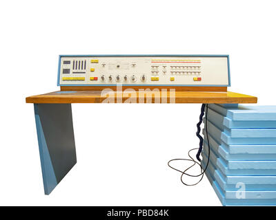 Vintage Control Panel auf weißem Hintergrund Stockfoto