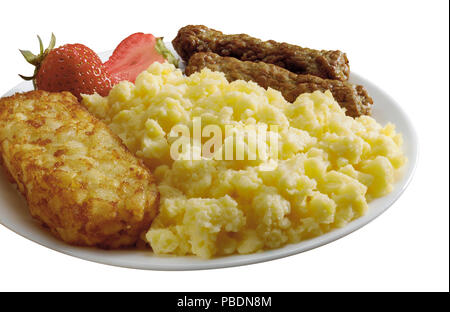 Rühreier Rösti wurst Erdbeeren Stockfoto