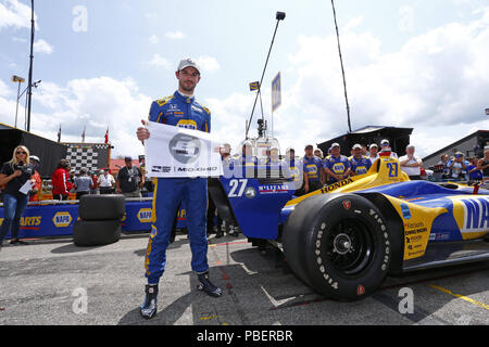 Ohio, USA. 28. Juli 2018. ALEXANDER ROSSI (27) in den Vereinigten Staaten gewinnt die Pole Award für das Honda Indy 200 in Mid-Ohio Sports Car Course in Lexington, Ohio. Credit: Justin R. Noe Asp Inc/ASP/ZUMA Draht/Alamy leben Nachrichten Stockfoto