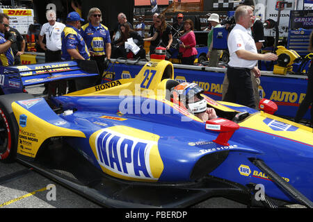 Ohio, USA. 28. Juli 2018. ALEXANDER ROSSI (27) in den Vereinigten Staaten gewinnt die Pole Award für das Honda Indy 200 in Mid-Ohio Sports Car Course in Lexington, Ohio. Credit: Justin R. Noe Asp Inc/ASP/ZUMA Draht/Alamy leben Nachrichten Stockfoto