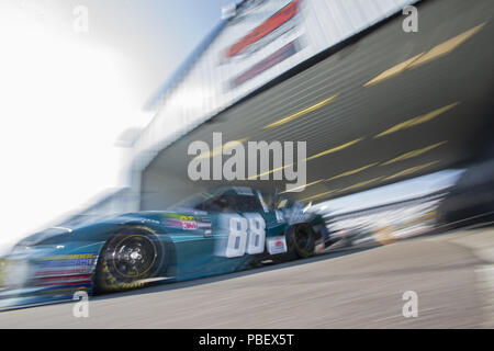 Lange Teich, Pennsylvania, USA. 28. Juli 2018. Alex Bowman (88) macht sich bereit für den Blick im Freien 400 bei Pocono Raceway in langen Teich, Pennsylvania zu üben. Credit: Stephen A. Arce/ASP/ZUMA Draht/Alamy leben Nachrichten Stockfoto