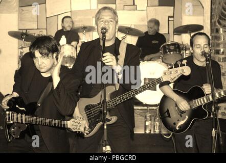 Liverpool, Großbritannien, 5. Beatle Pete Best setzt auf eine Show mit seiner Band im Cavern credit Ian Fairbrother/Alamy Stockfotos Stockfoto