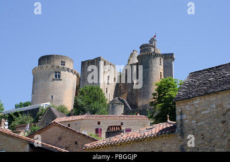 Chateau de Bonaguil im Südwesten Frankreichs Stockfoto