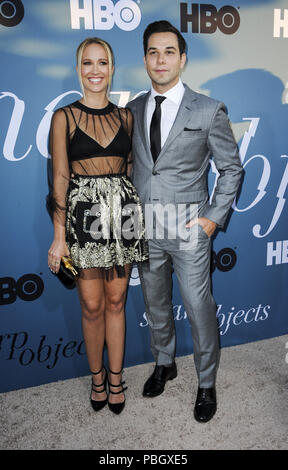 Film Premiere scharfe Objekte mit: Skylar Astin, Anna Camp, wo: Los Angeles, Kalifornien, Vereinigte Staaten, wenn: 27 Jun 2018 Credit: Apega/WENN.com Stockfoto