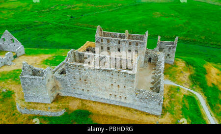 Blick über die Ruthven Barracks in Kingussie Schottland - Cairngorms National Park Stockfoto