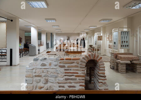 DION, Griechenland - Mar 22, 2015: Archäologisches Museum von Dion, Pieria, Zentralmakedonien, Griechenland. Dieses Museum wurde im Jahre 1983 gegründet Stockfoto