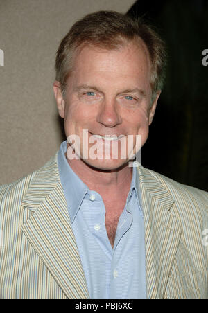 Stephen Collins an der CW-tv-Kritiker Verein Sommerfest bei der Ankunft im Hotel Ritz Carlton Pasadena, Los Angeles. 17. Juli 2006. Augenkontakt headshotCollinsStephen 211 Red Carpet Event, Vertikal, USA, Filmindustrie, Prominente, Fotografie, Bestof, Kunst, Kultur und Unterhaltung, Topix Prominente Fashion/Vertikal, Besten, Event in Hollywood Leben - Kalifornien, Roter Teppich und backstage, USA, Film, Stars, Film Stars, TV Stars, Musik, Promis, Fotografie, Bestof, Kunst, Kultur und Unterhaltung, Topix, headshot, vertikal, eine Person, von der das Jahr, Stockfoto