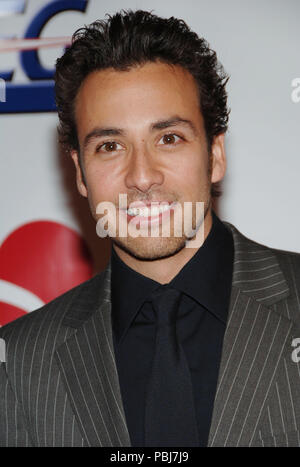 Howie Dorough (Backstreet Boys) an der MusiCares Person Ankunft des Jahres James Taylor im Convention Center in Los Angeles. Februar 6, 2006. DoroughHowie BackstreetBoys 024 Red Carpet Event, Vertikal, USA, Filmindustrie, Prominente, Fotografie, Bestof, Kunst, Kultur und Unterhaltung, Topix Prominente Fashion/Vertikal, Besten, Event in Hollywood Leben - Kalifornien, Roter Teppich und backstage, USA, Film, Stars, Film Stars, TV Stars, Musik, Promis, Fotografie, Bestof, Kunst, Kultur und Unterhaltung, Topix, headshot, vertikal, eine Person, von der ihr Stockfoto