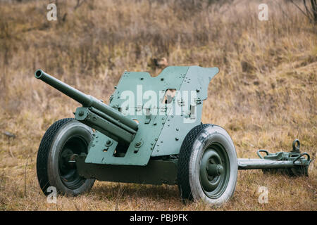 Russisch-Sowjetischen 45mm Anti-tank Gun. Es war die wichtigste Anti-tank die Waffe der Roten Armee Artillerie Stockfoto