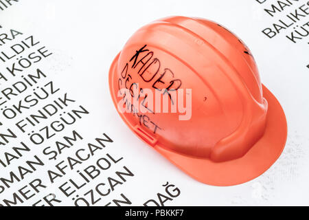 ISTANBUL, Türkei - 25. MAI 2014: Proteste gegen Subunternehmer System nach Soma mine Disaster Stockfoto