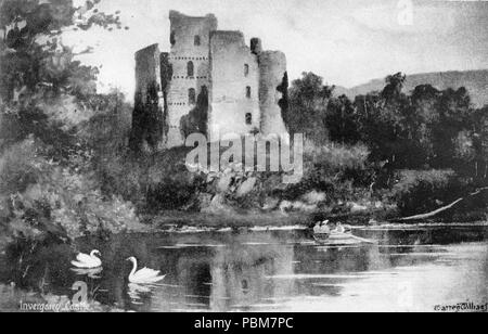 . Englisch: Invergarry Castle in den schottischen Highlands war der Sitz der Fürsten des Clans MacDonnell der Glengarry, eine leistungsstarke Niederlassung der Clan Donald. Das Schloss die Lage mit Blick auf Loch Oich auf Creagan eine Fhithich - der Raven Rock - in der Great Glen, war eine strategische ein, in den Tagen der Clan Kriegsführung. Es ist nicht sicher, wenn die erste Struktur auf Creagan eine Fhithich errichtet wurde, aber es gibt mindestens zwei Standorte vor der heutigen Burg. Datum unbekannt 810 Inver-Garry Schloss Stockfoto