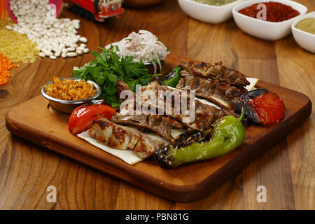 Bio Gegrillte Lammkoteletts Stockfoto