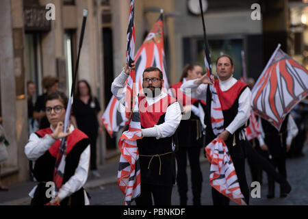 Flagge Weber und Musiker von Velletri bei Rom ein Ereignis namens "Anno Domini 1495 organisieren Stockfoto