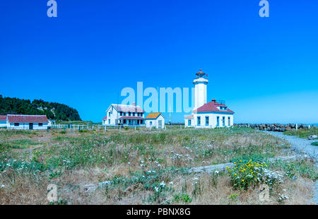 Schönen historischen Punkt Wilson Leuchtturm im Sommer 2, Port Townsend, Washington. Stockfoto