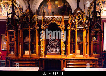 LONDON, ENGLAND - Juli 23, 2016: Victoria & Albert Museum, London. Es wurde im Jahre 1852 gegründet. Stockfoto