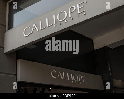 Belgrad, SERBIEN - Juli 21, 2018: Kalliope Logo auf ihren wichtigsten Store in Belgrad. Calliope ist eine italienische Mode Bekleidung Retail Brand weltweit Stockfoto