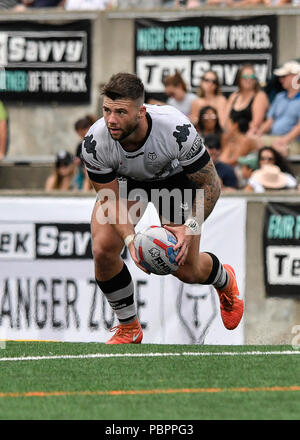 Lamport Stadium, Toronto, Ontario, Kanada, 28. Juli 2018. Andy Ackers von Toronto Wolfpack auf dem Angriff gegen Featherstone Rover während Toronto Wolfpack v Featherstone Rovers in der Betfred Meisterschaft. Credit: Touchlinepics/Alamy leben Nachrichten Stockfoto