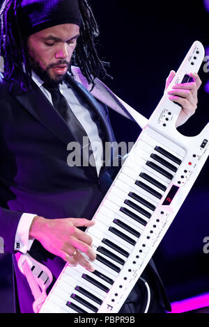 Cartagena, Spanien. 28. Juli 2018. Britische Musik Band, The Human League, während seine Leistung bei La Mar De Musicas Festival. © ABEL F. ROS/Alamy leben Nachrichten Stockfoto