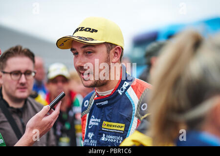 Norwich, Norfolk, Großbritannien. 29. Juli, 2018. BTCC Rennfahrer TOm Ingram und Speedworks Motorsport während der Dunlop MSA British Touring Car Championship in Snetterton Indy Circuit. Foto: Gergo Toth/Alamy leben Nachrichten Stockfoto