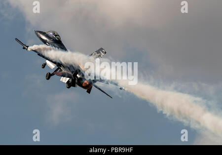 F-16A Fighting Falcon", "The Dark Vador Falcon, 2 Flügel, Belgische Luft Komponente, Stockfoto