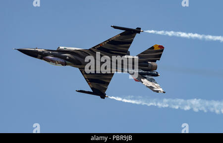 F-16A Fighting Falcon", "The Dark Vador Falcon, 2 Flügel, Belgische Luft Komponente, Stockfoto