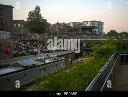 Regents Kanal hinter St. Pancras, London Stockfoto