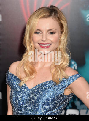 IZABELLA MIKO polnische Schauspielerin bei der Premiere von lionsgate's "Der Spion, der mich Gedumpten" bei Fox Village Theater am 25. Juli in Los Angeles, Kalifornien 2018. Foto: Jeffrey Mayer Stockfoto