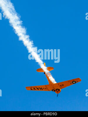 North American Aviation T-6 Texan; SNJ-5; Harriett Alexander Feld; Air Show; Salida, Colorado, USA Stockfoto