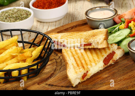 Frisch getoastetes Panini Sandwich Stockfoto