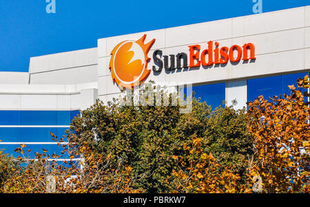 Belmont, CA, USA - Okt. 11, 2015: SunEdison Unternehmen. SunEdison ist der weltweit größte erneuerbare Energie Entwicklung unternehmen. Stockfoto