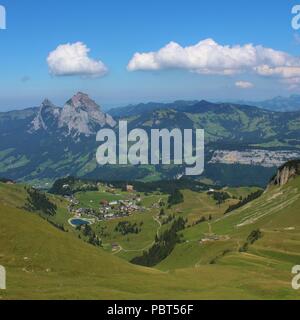 Dorf und Ferienort Stoos, Schwyz Kanton der Schweiz. Stockfoto