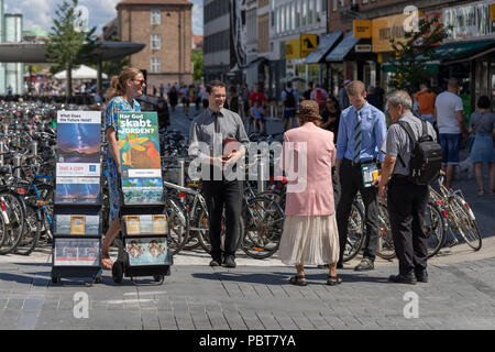 Zeugen Jehovas (Dänisch: "Jehovas Vidner"), Noerreport, Kopenhagen, Dänemark Stockfoto