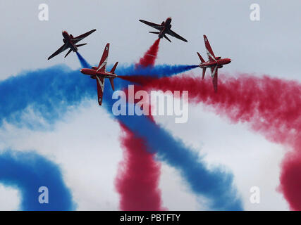 Die roten Pfeile während der jährlichen Bray Air Display in Co. Wicklow durchführen. Stockfoto