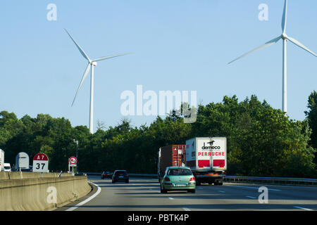 Fahren auf Autobahn A7, Frankreich Stockfoto