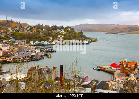 Die sanierte Angeln Kai hat jetzt Läden, Restaurants und einem Fährhafen in Oban, Argyll und Bute, Schottland, Großbritannien Stockfoto