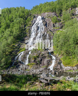 Flesefossen Wasserfall in Norwegen Stockfoto