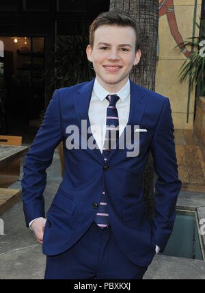 Josh Wiggins 344 am MAX Premiere auf der Egyptian Theatre in Los Angeles. Juni 23, 2015 Josh Wiggins 344 - - - - - - - - - - - - - Red Carpet Event, Vertikal, USA, Filmindustrie, Prominente, Fotografie, Bestof, Kunst, Kultur und Unterhaltung, Topix Prominente Fashion/Vertikal, Besten, Event in Hollywood Leben - Kalifornien, Roter Teppich und backstage, USA, Film, Stars, Film Stars, TV Stars, Musik, Promis, Fotografie, Bestof, Kunst, Kultur und Unterhaltung, Topix, drei Viertel, vertikal, eine Person aus dem Jahr 2015, Anfrage tsuni@Gamma-USA.com Stockfoto