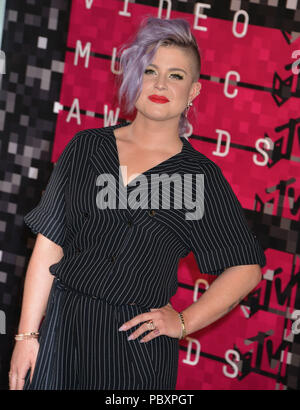 Kelly Osbourne 218 bei den MTV VMA Awards 2015 auf der Microsoft Theater in Los Angeles. August 30, 2015. Kelly Osbourne 218 - - - - - - - - - - - - - Red Carpet Event, Vertikal, USA, Filmindustrie, Prominente, Fotografie, Bestof, Kunst, Kultur und Unterhaltung, Topix Prominente Fashion/Vertikal, Besten, Event in Hollywood Leben - Kalifornien, Roter Teppich und backstage, USA, Film, Stars, Film Stars, TV Stars, Musik, Promis, Fotografie, Bestof, Kunst, Kultur und Unterhaltung, Topix, drei Viertel, vertikal, eine Person aus dem Jahr 2015, Anfrage tsuni @ Gamma-USA Stockfoto