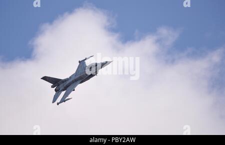 Die polnische Luftwaffe F-16C Fighting Falcon Block 52+ durchführen an den 2018 Royal International Air Tattoo Stockfoto