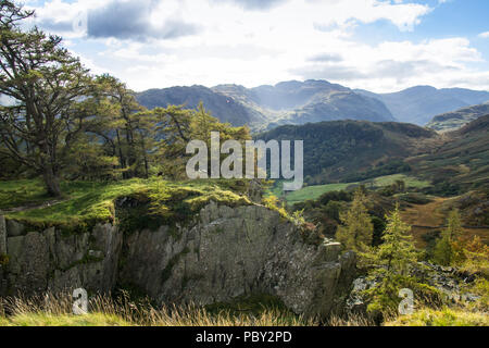 Schloss Crag, Lake District National Park, Großbritannien. Borger Dalr Geologie, Borrowdale-tal Stockfoto