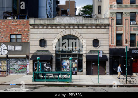 Die bowery Ballroom, 6 Delancey St, New York, NY. aussen Storefront einer Musik Veranstaltungsort in Manhattan, die Bowery. Stockfoto